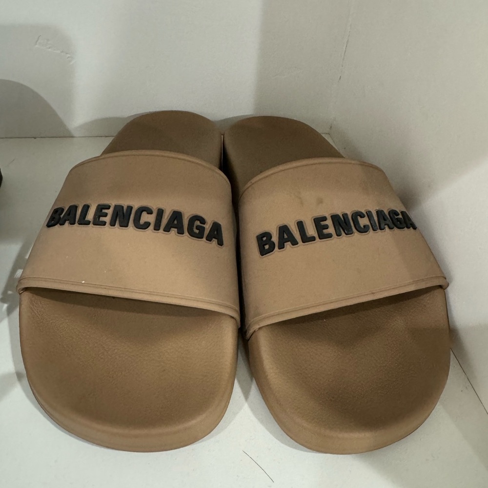Belenciaga slides